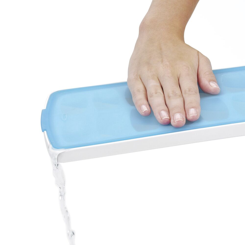 No-Spill Ice Cube Tray R6