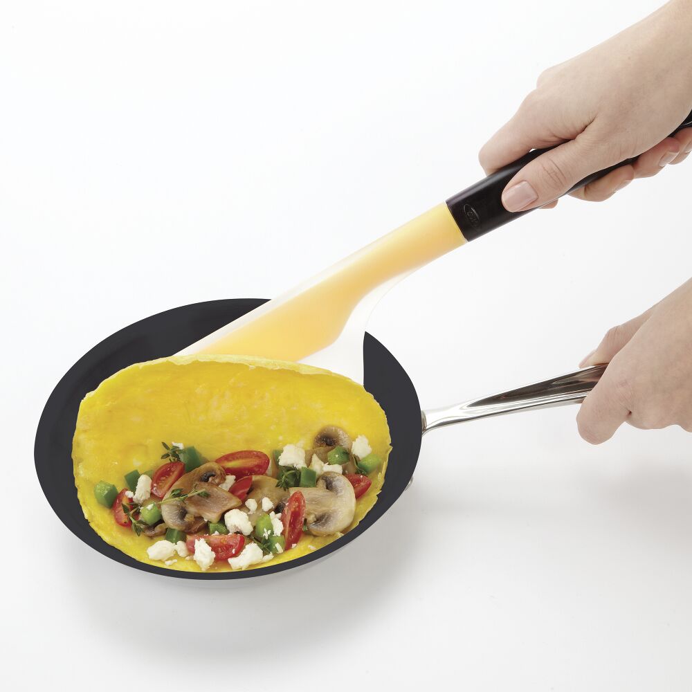 Flip & Fold Omelet Turner T4