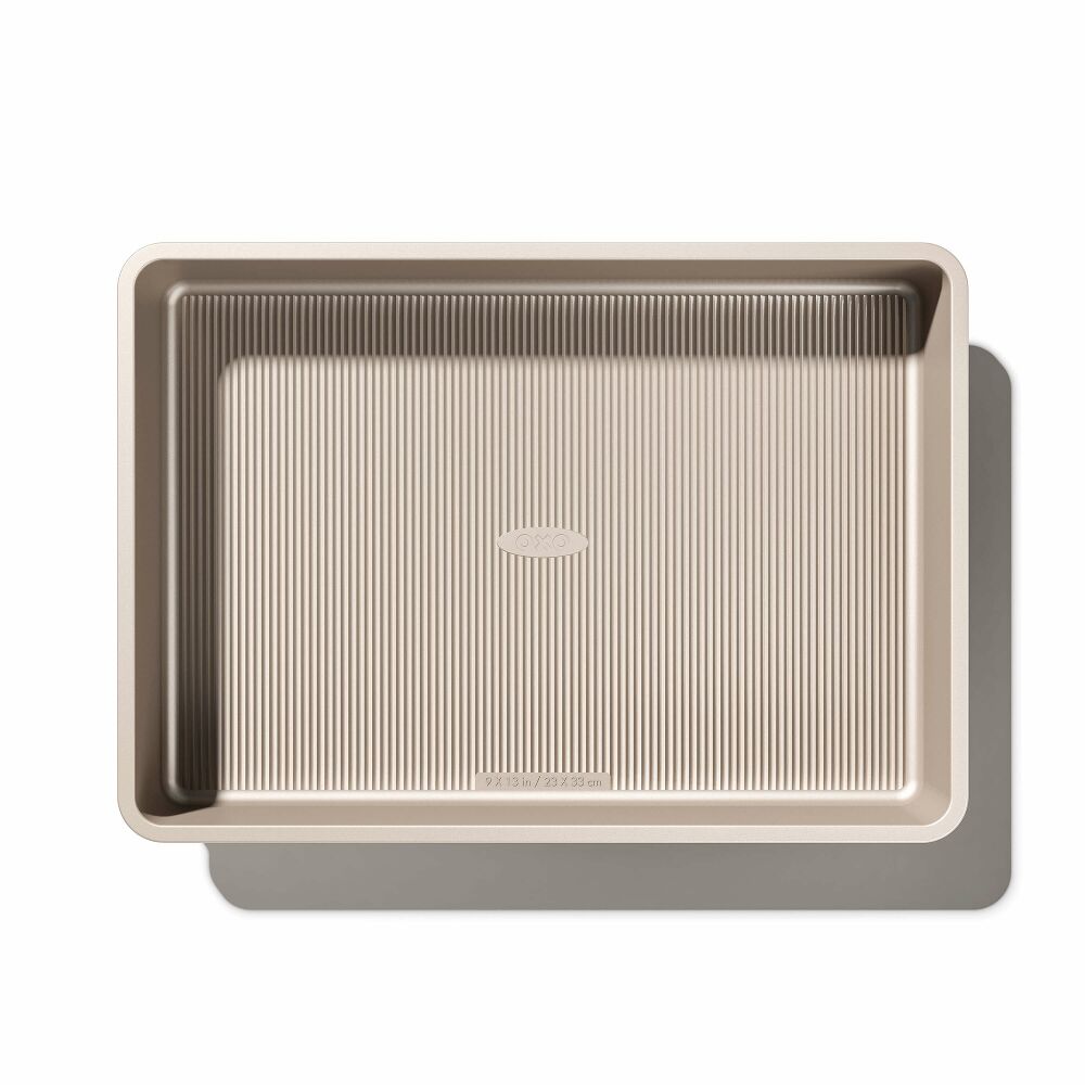 Non-Stick Pro Cake Pan - 9" x 13" G6