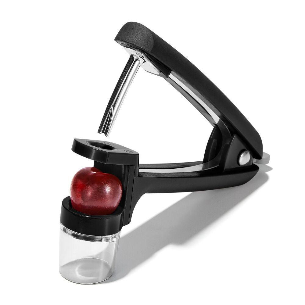 Cherry & Olive Pitter - Black Y9