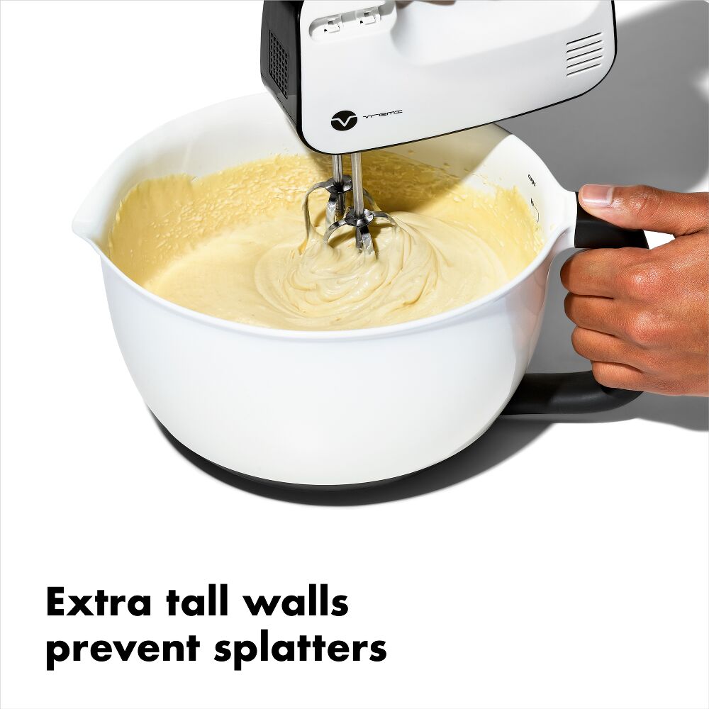 OXO Good Grips 4 QT./4 L. Batter Bowl with Lid E0