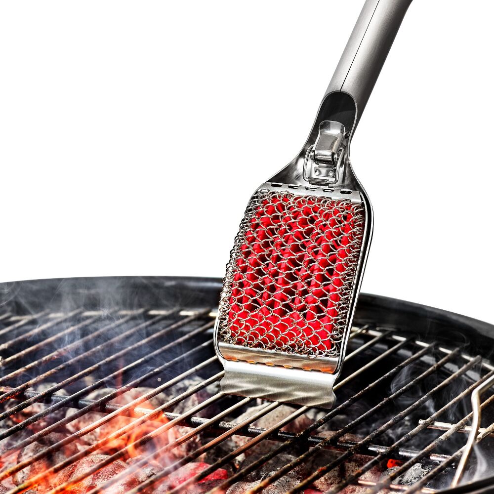 Coiled Grill Brush With Replaceable Head H2