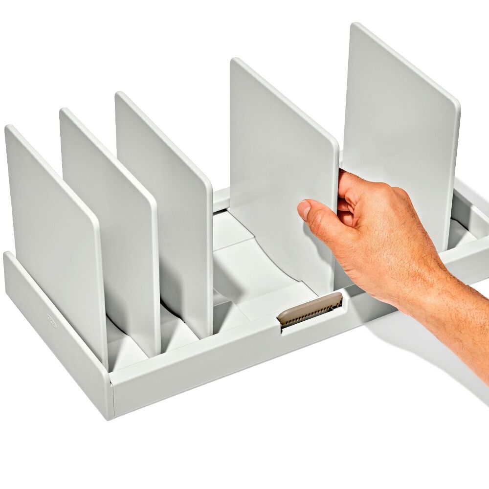 Adjustable Cookware Organizer A0