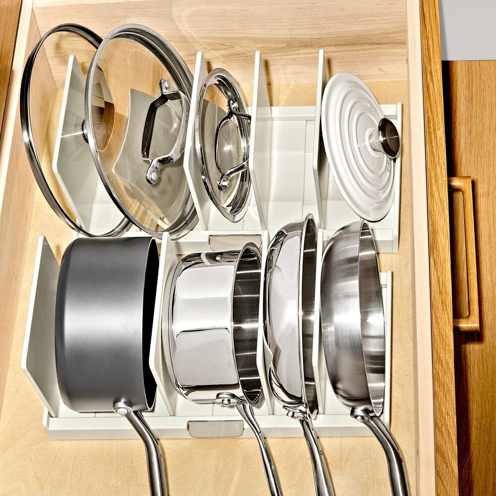 Adjustable Cookware Organizer A0