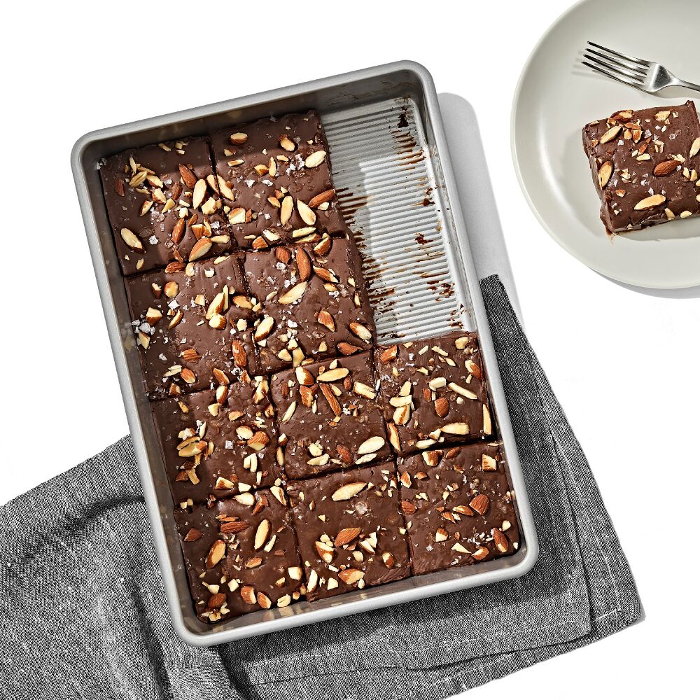 Non-Stick Pro Clear Coated 9 In x 13 In Cake Pan Z9