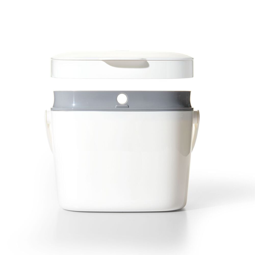 Easy-Clean Compost Bin - 1.75 Gal Q6