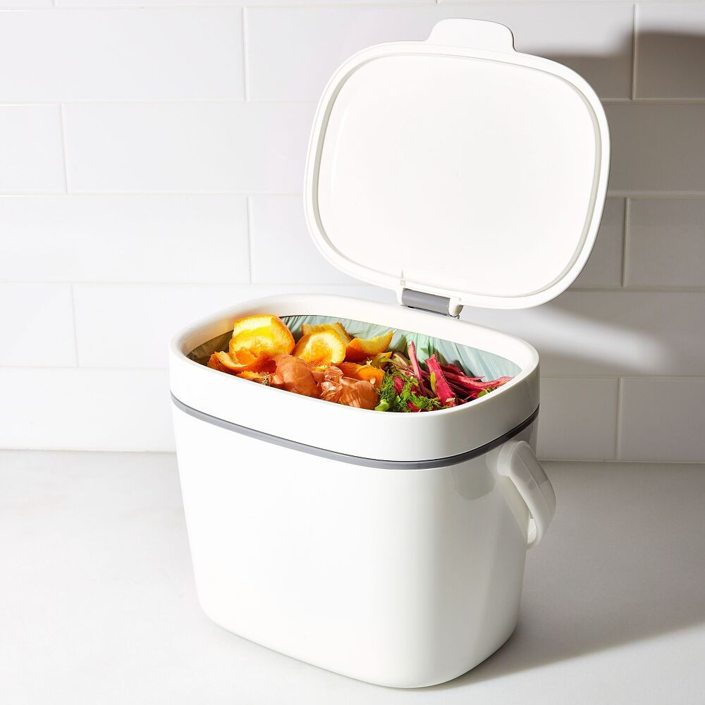 Easy-Clean Compost Bin - 1.75 Gal Q6