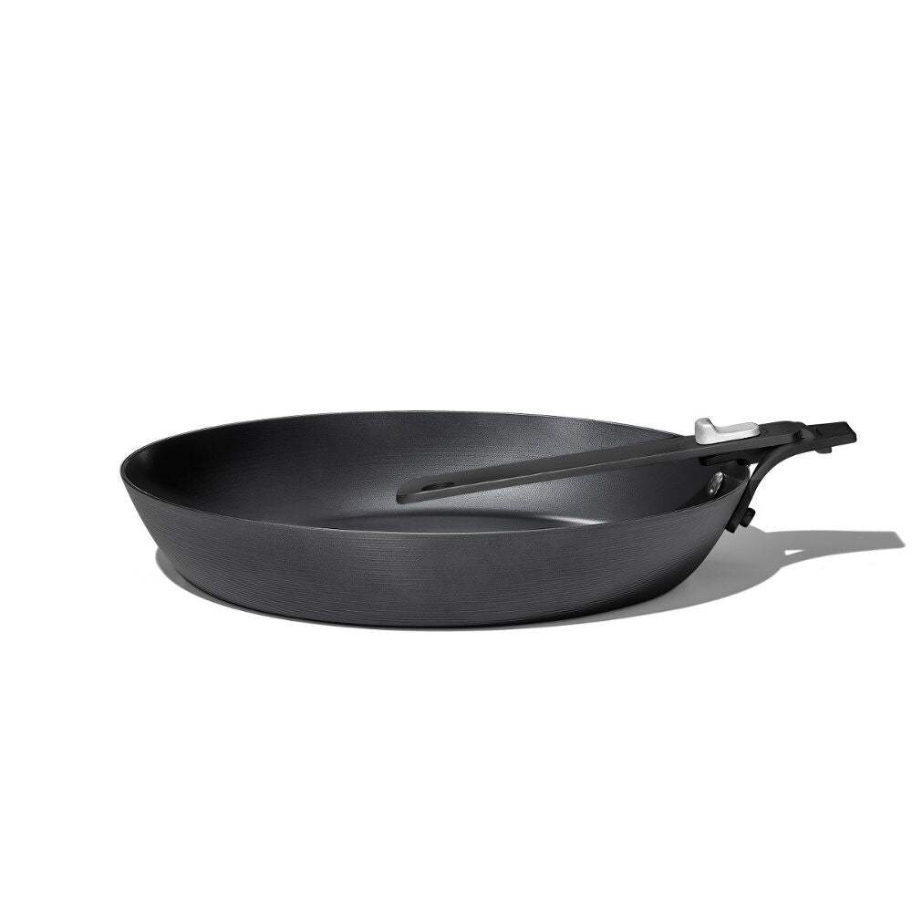 Carbon Steel With Removable Handle 10in Pan U0