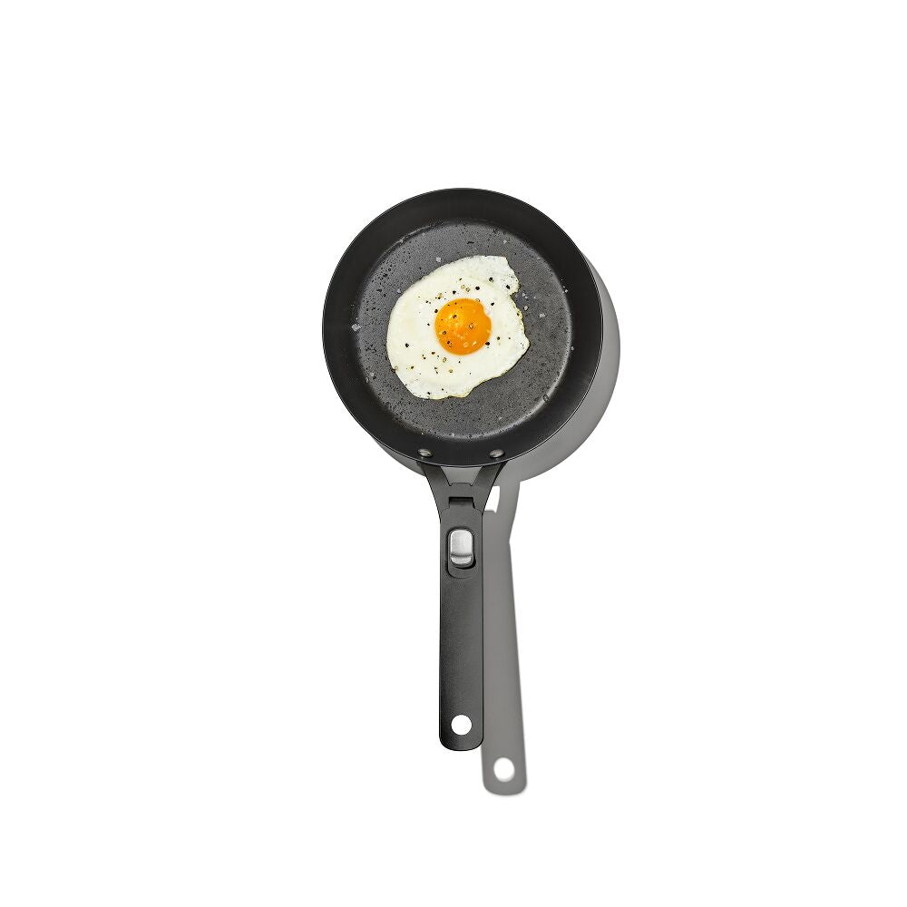 Carbon Steel With Removable Handle 8in Pan B5