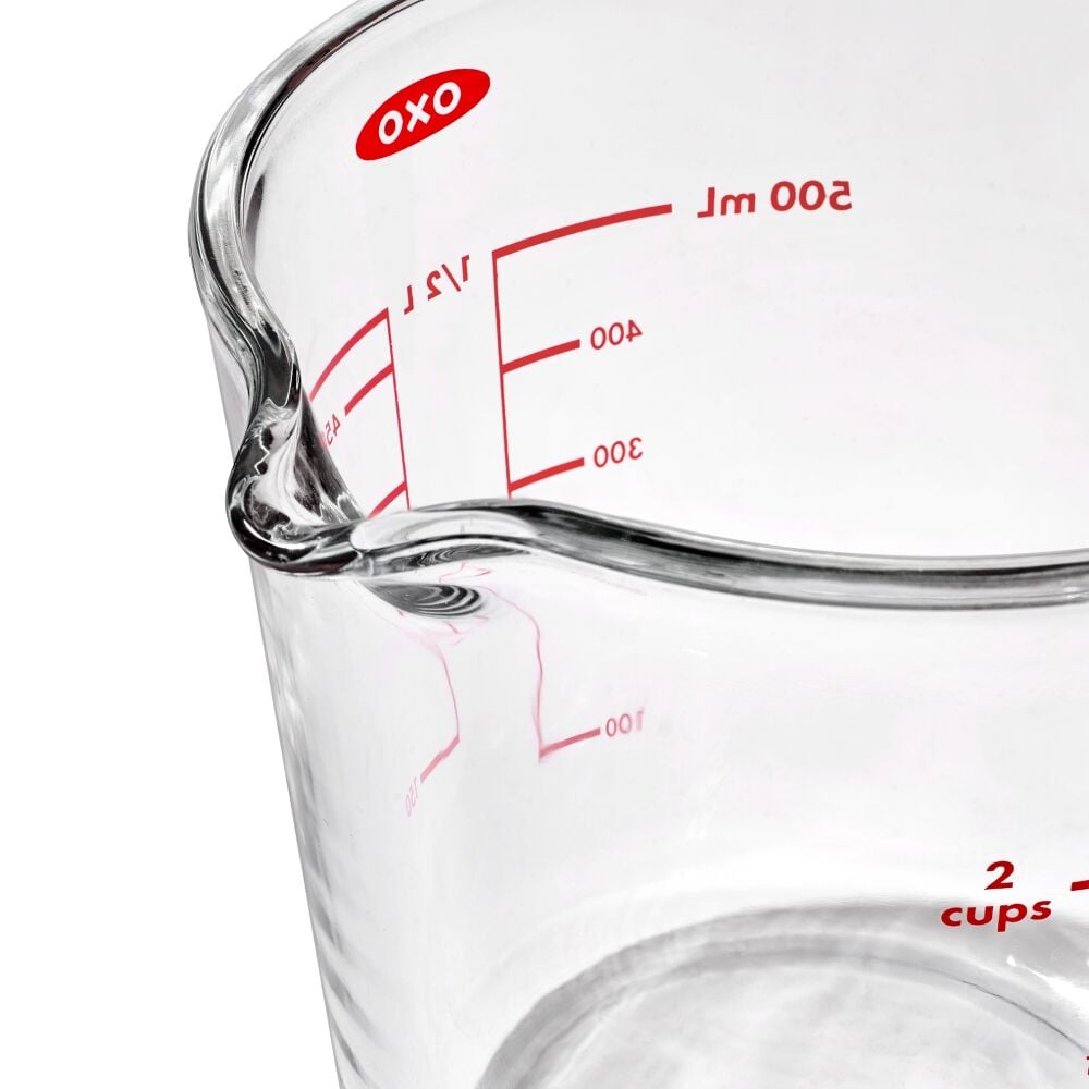 2 Cup Glass Measuring Cup with Lid S7
