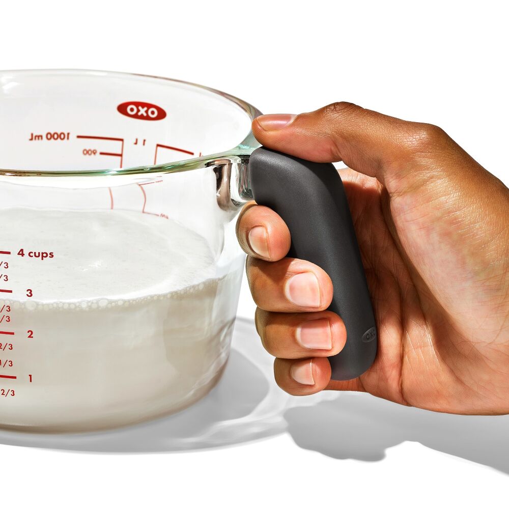 2-Cup and 4-Cup Glass Measuring Cup Set T9