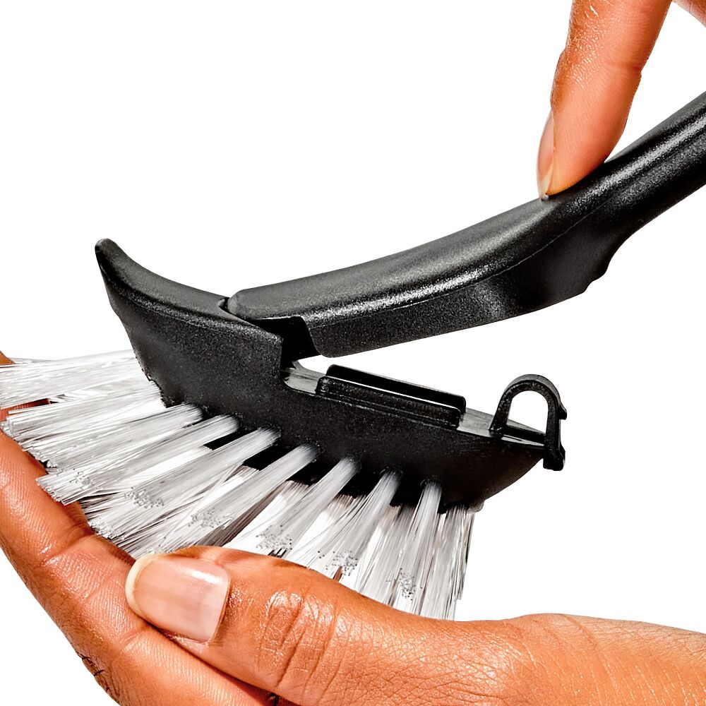 Steel Dish Brush with Replaceable Head C4