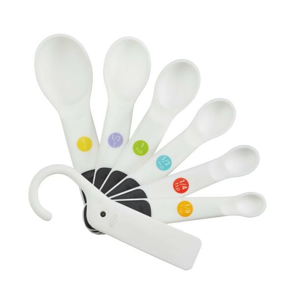 7 Piece Plastic Measuring Spoons - White N7