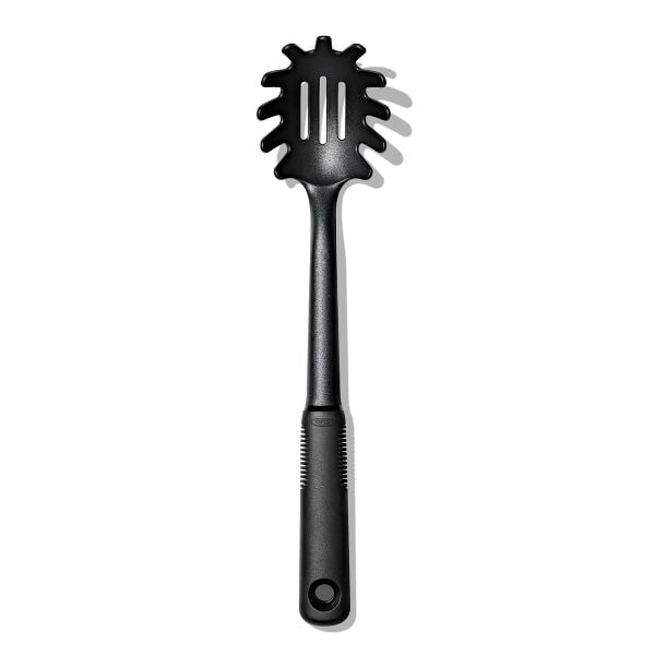 OXO Good Grips Nylon Spaghetti Server B7