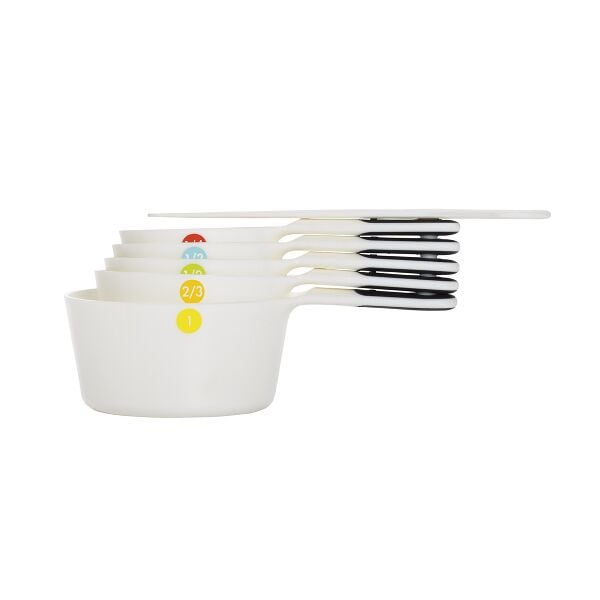 6 Piece Plastic Measuring Cups W4