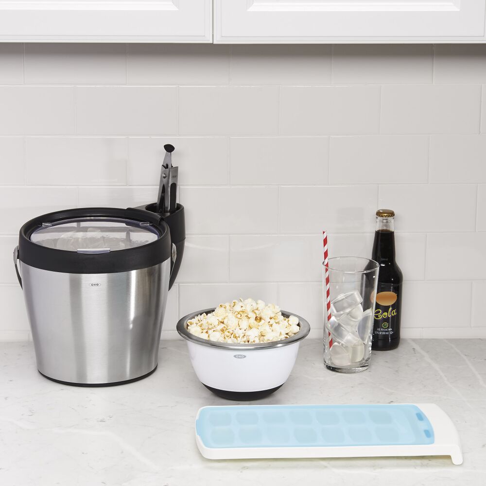 No-Spill Ice Cube Tray R6