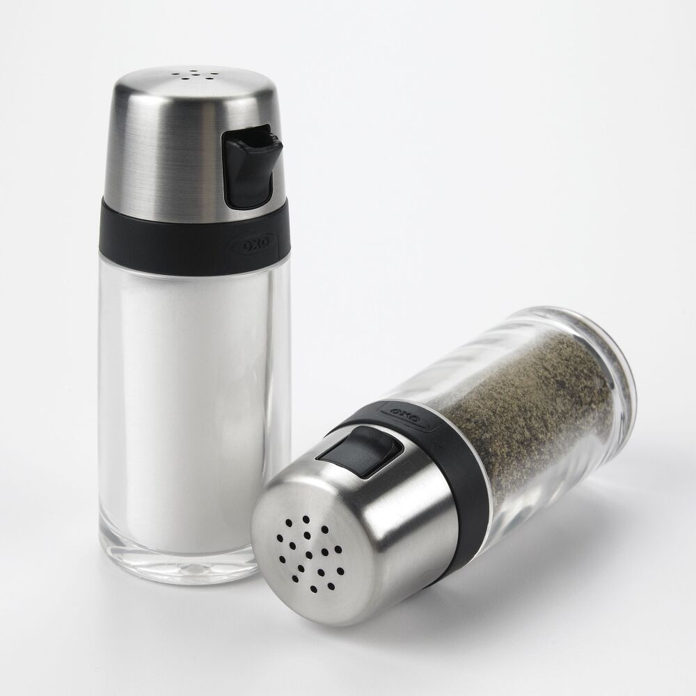 Simple Salt Shaker K4