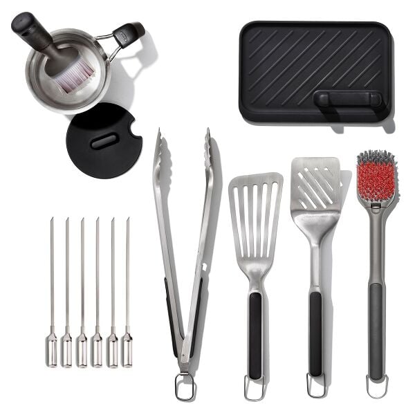 13-Piece Grilling Bundle Q5