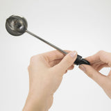 Twisting Tea Ball Q8