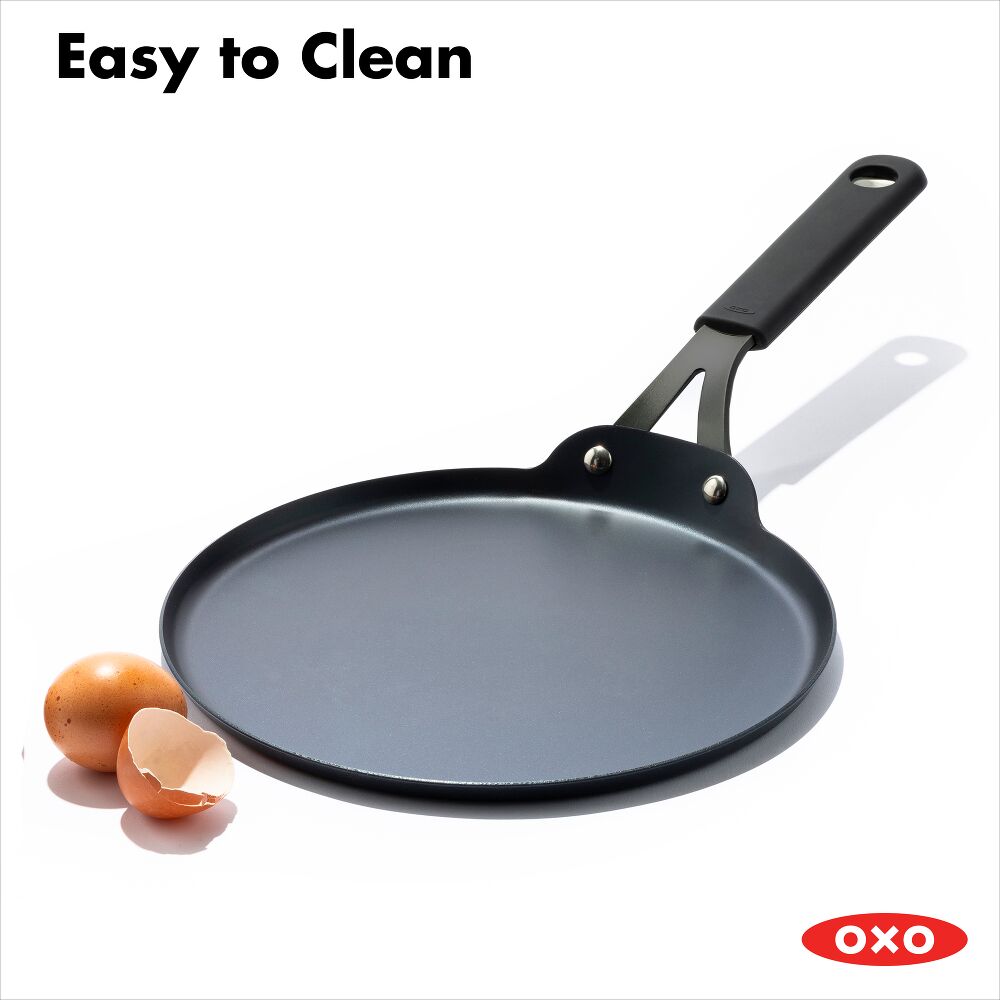 Obsidian Carbon Steel 10-Inch Crêpe Pan with Silicone Sleeve Q4