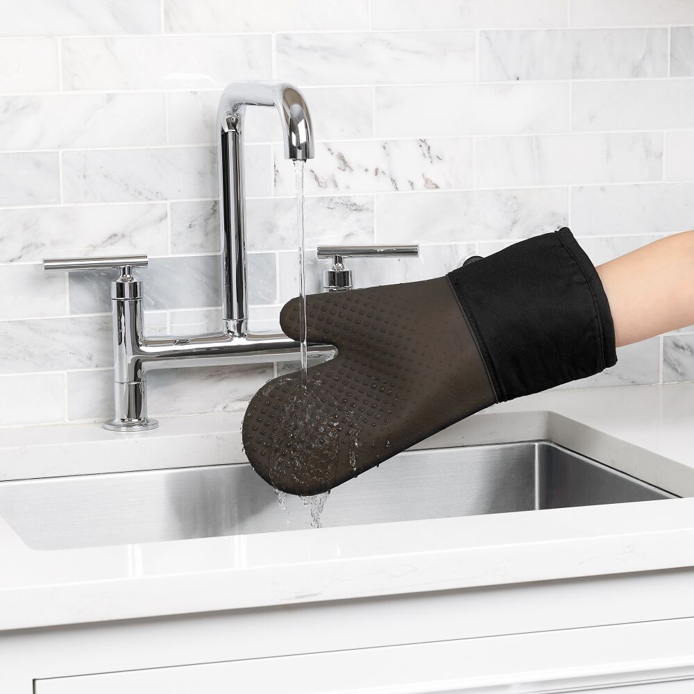Silicone Oven Mitt Q0