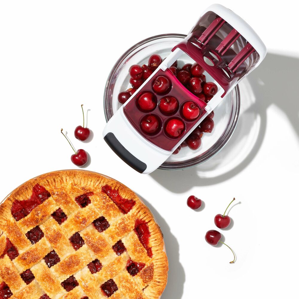 Quick-Release Multi Cherry Pitter U9
