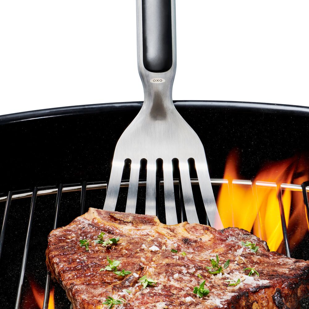 13-Piece Grilling Bundle Q5
