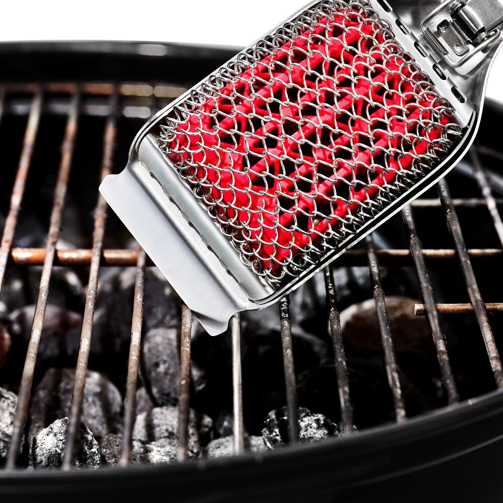 Coiled Grill Brush With Replaceable Head T2