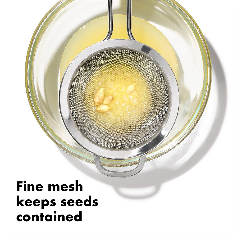 OXO Good Grips 3 in./7.6 cm Mini Strainer A6