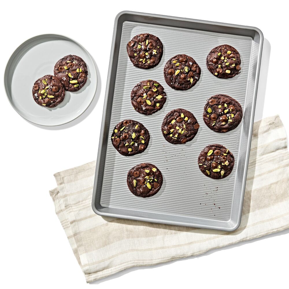 Non-Stick Pro Clear Coated Half Sheet Pan C3