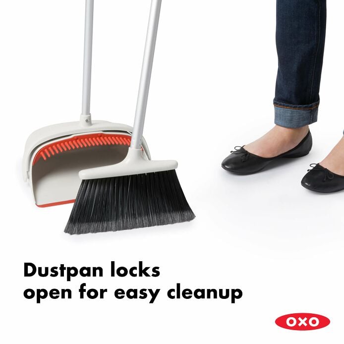 Large Sweep Set with Extendable Broom C4