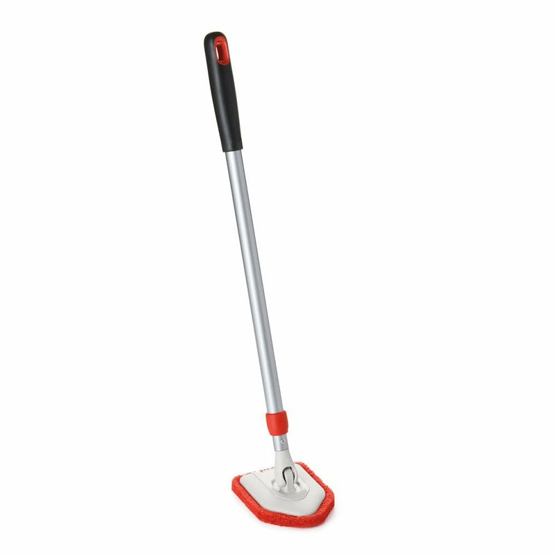 Extendable Tub & Tile Scrubber W7