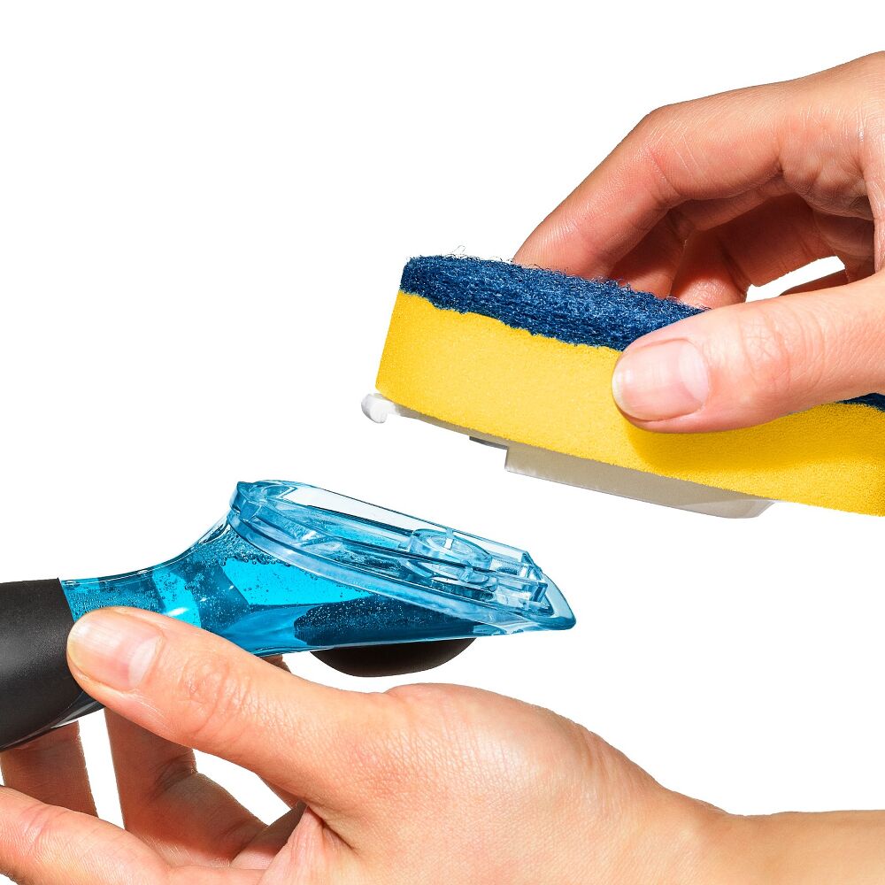 Soap Dispensing Dish Scrub F0