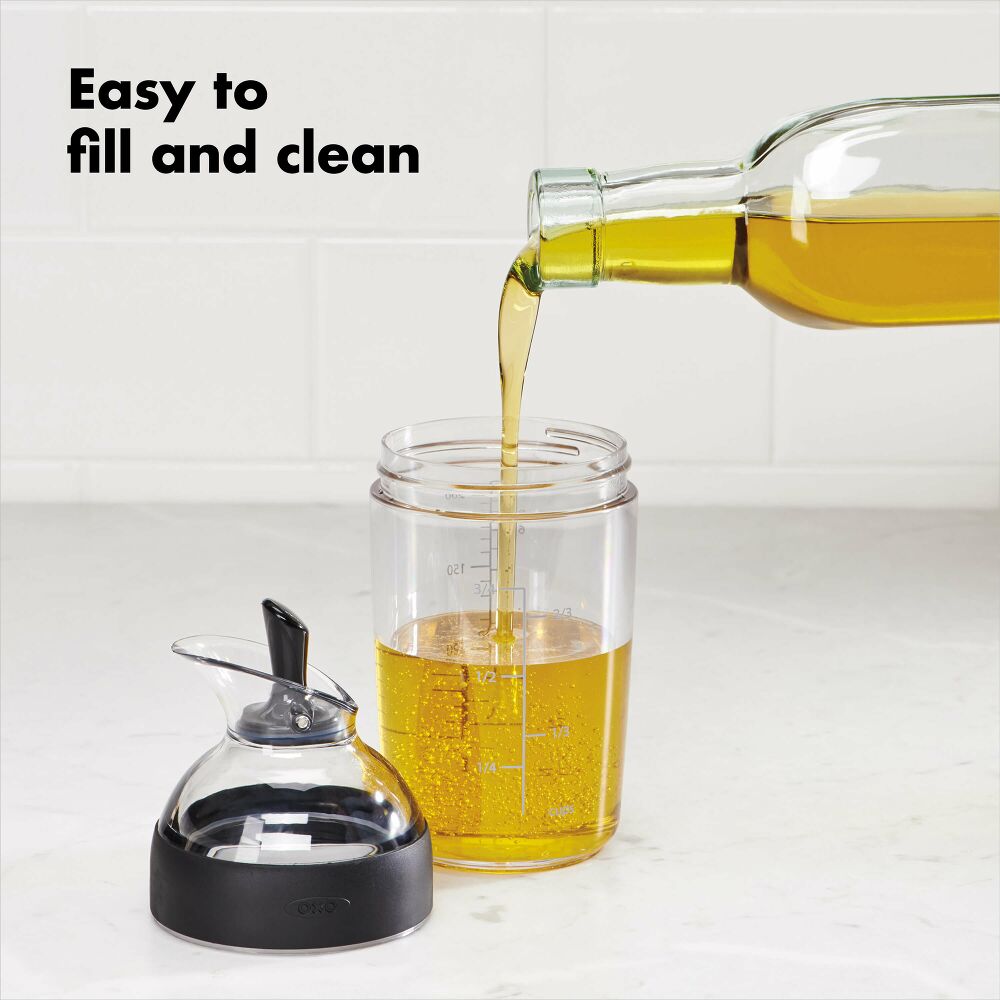 Little Salad Dressing Shaker Q8