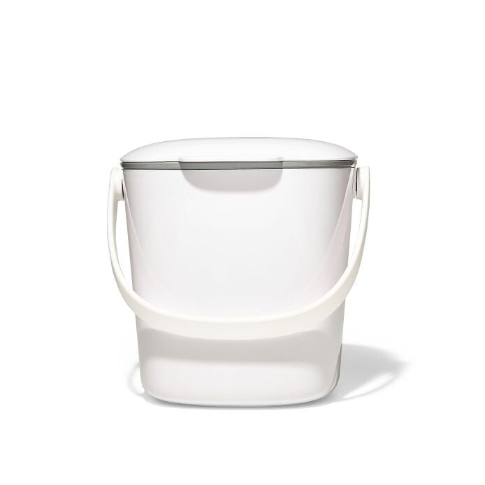 Easy-Clean Compost Bin - 0.75 Gal Y7