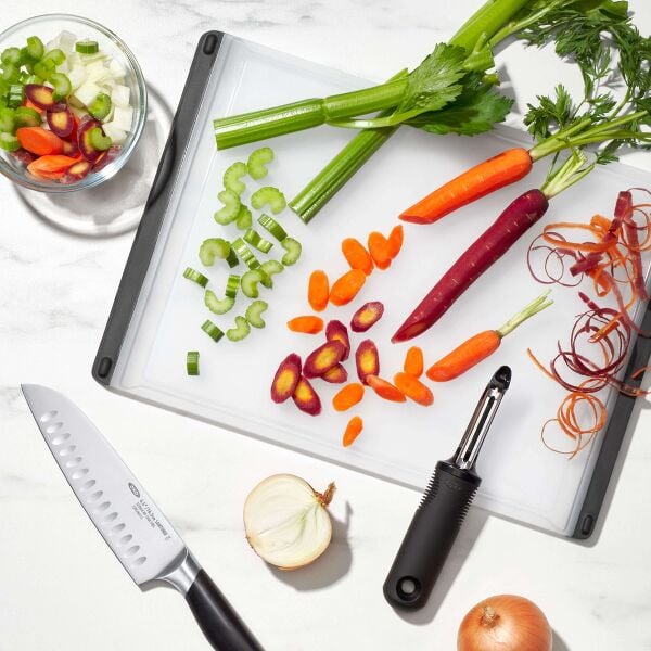 Everyday Cutting Board Q4