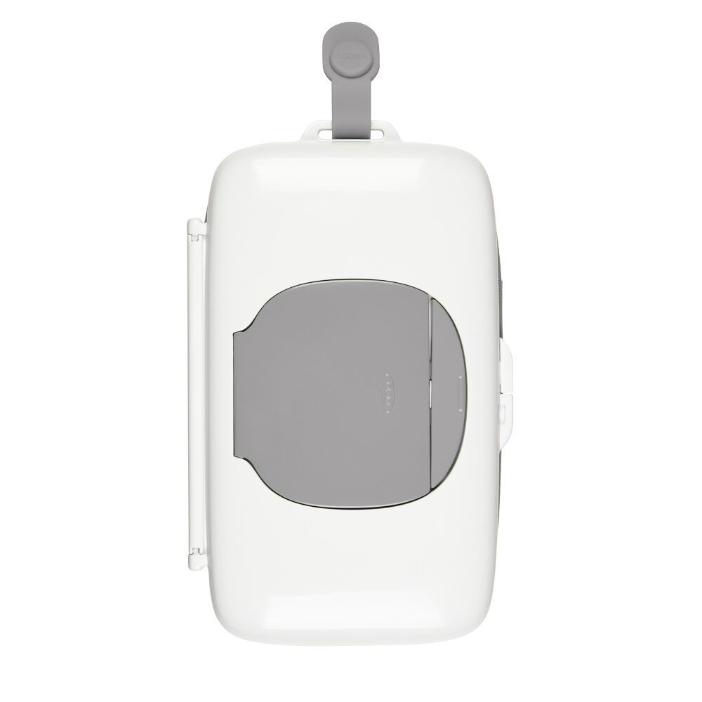 On-the-Go Wipes Dispenser with Diaper Pouch V4