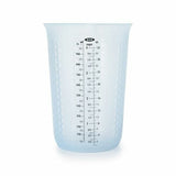4 Cup Squeeze & Pour Measuring Cup T2