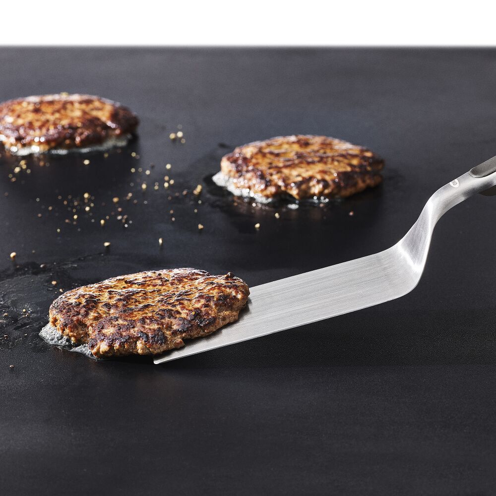 OXO Outdoor Griddle Turner Z9