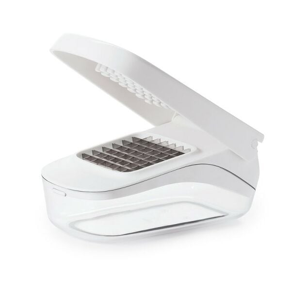 Vegetable Chopper with Easy-Pour Opening V5