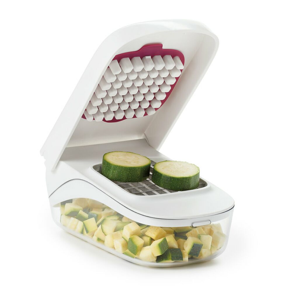 Vegetable Chopper with Easy-Pour Opening V5