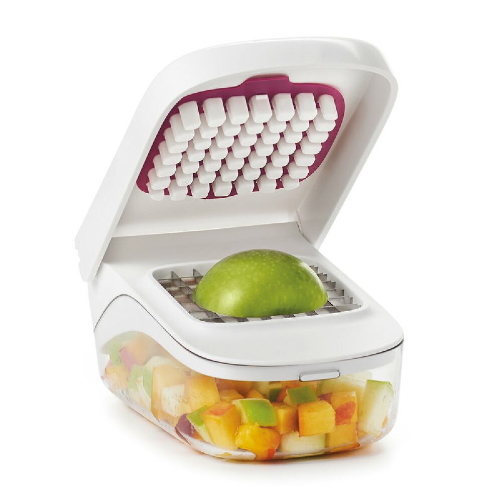 Vegetable Chopper with Easy-Pour Opening V5