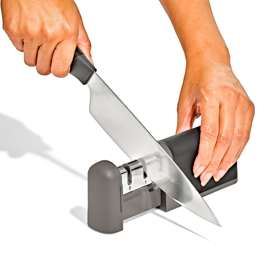 3-Piece Knife & Sharpener Set B9