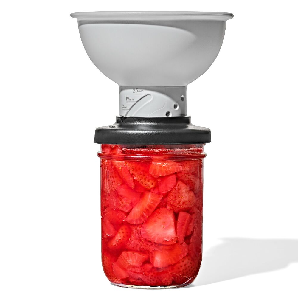 Adjustable Funnel M8