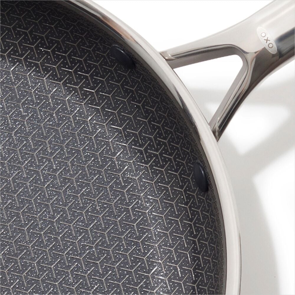 Trident Hybrid Non-Stick Stainless Steel 10 in Fry Pan R8