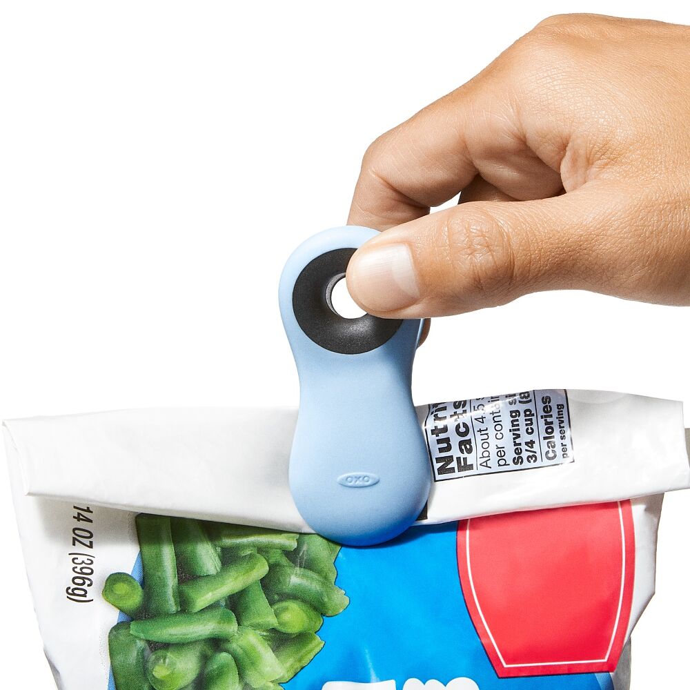 Magnetic All-Purpose Clips - 4-Pack - assorted colors N0