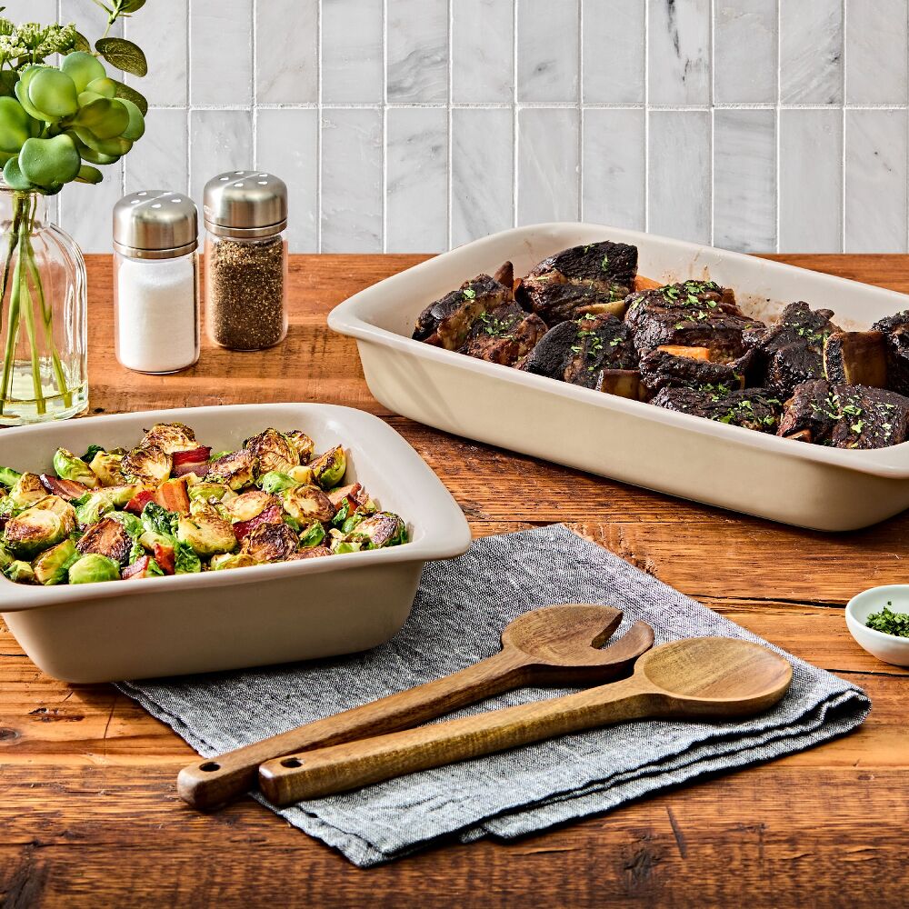 2 Qt Square Stoneware Baking Dish B5