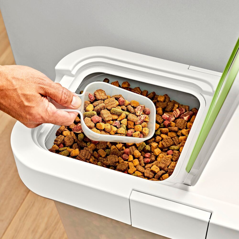 OXO Pet Airtight Food Container with Scoop — Extra Large E8