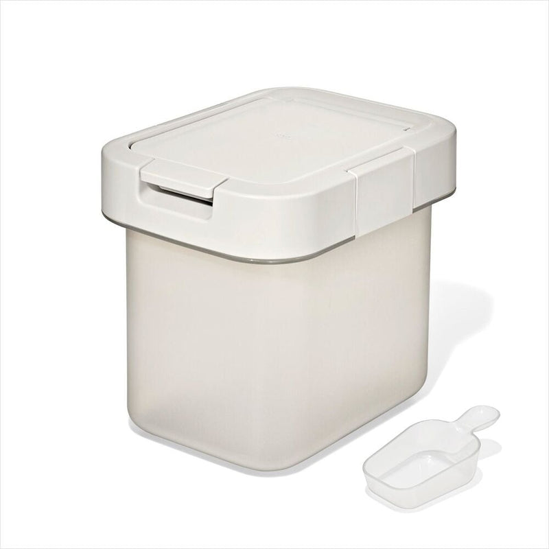 OXO Pet Airtight Food Container with Scoop — Small F1