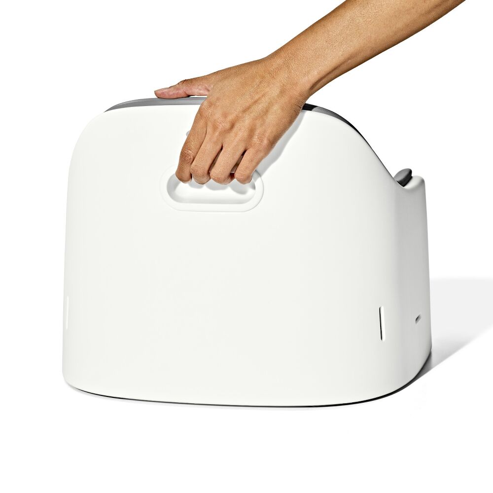 Nest Booster Seat with Removable Cushion P6